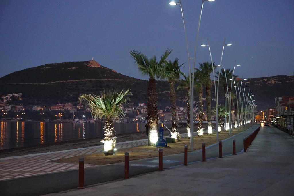 Villa Fokai Hotel Yenifoca Zewnętrze zdjęcie