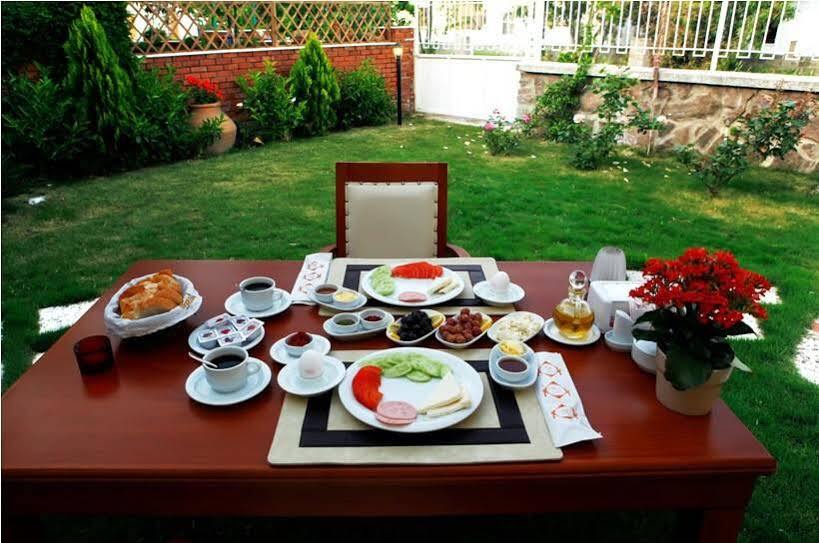 Villa Fokai Hotel Yenifoca Zewnętrze zdjęcie